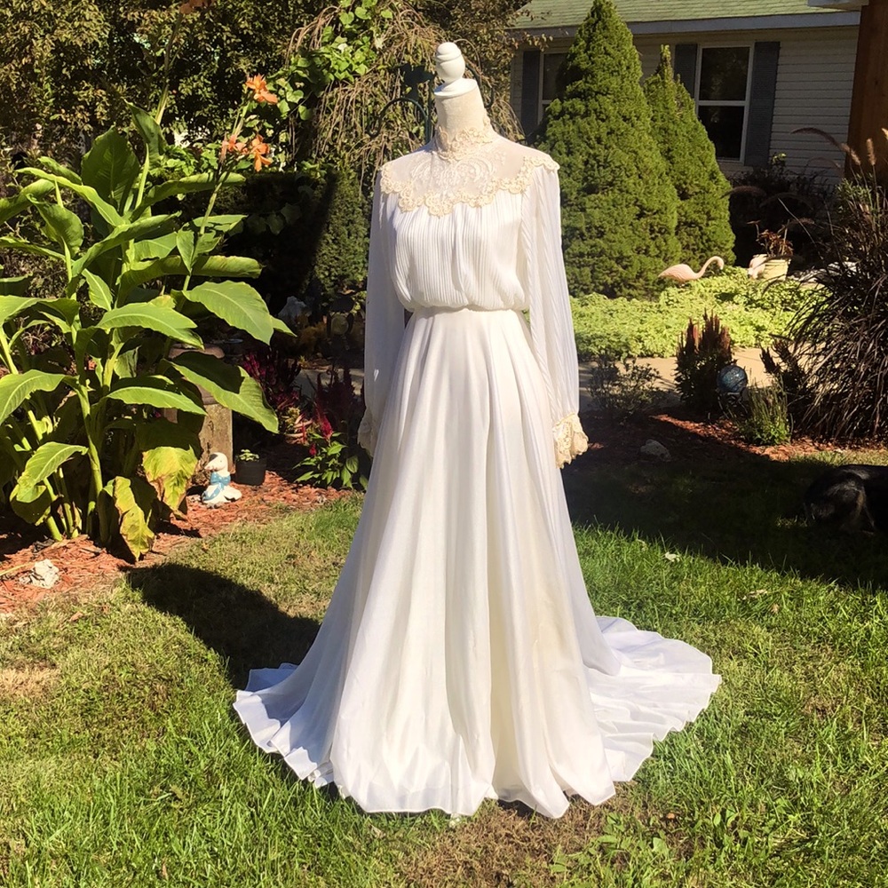 Vintage 1979 Wedding Gown
